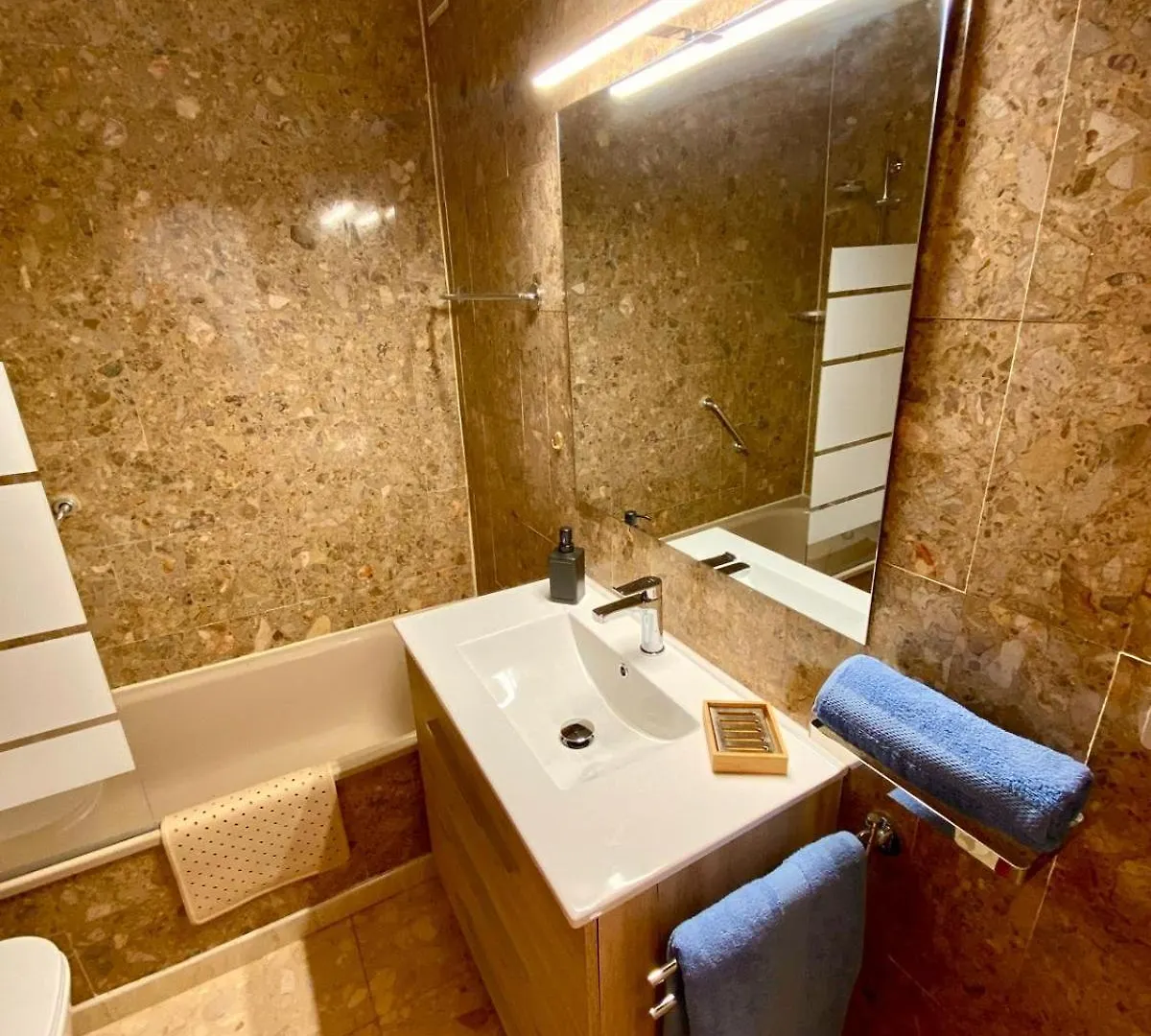 Green House Σαν Μιγκέλ ντε Αμπόνα 0*,  Ισπανία